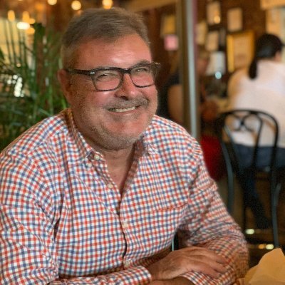 Entrepreneur and developer of 3D printing technology, reinventing consumer products with seaweed and sawdust. Circular economy and sustainability advocate.