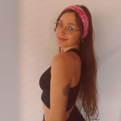 ❀ Cambiarás cuando el deseo de crecer sea más grande que el miedo que te hace quedar igual. ❀
-
Algún día estaré en Grecia.