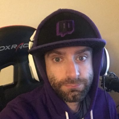 @Twitch Affiliate || Pizza, zombies, and videogames || Business Inquiries: yayfornate@gmail.com