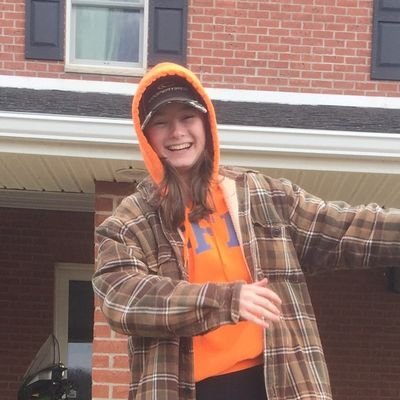 University of Cincinnati '23
Mechanical Engineering | Club Softball | KD