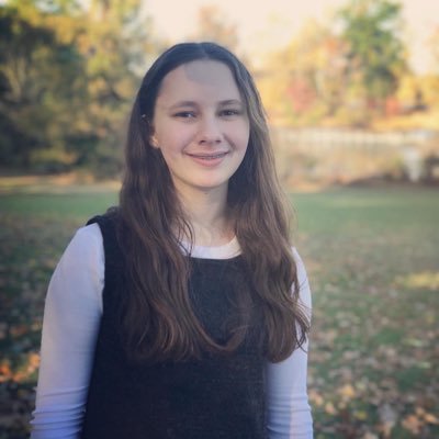 The Elected Official Pledge was started by teenager, Hannah-Kate McFadden, to create bipartisan, positive change in politics #UseYourVoiceForGood