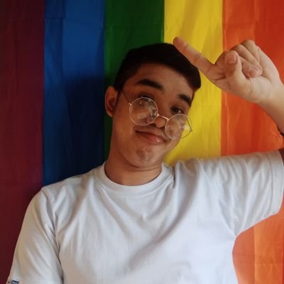 Tiktok : niellwerd
3rd Year Student @ BatStateU