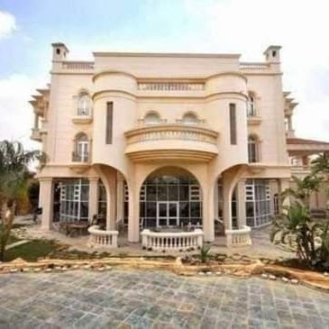 شركه عقارات
لدينا اراضي للبيع ومشاركات
للتواصل 01002795579
