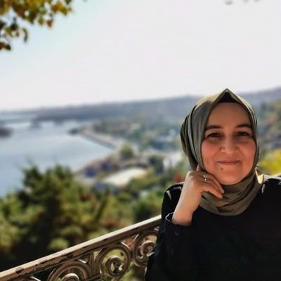 gsahver's profile picture. BWL studiert