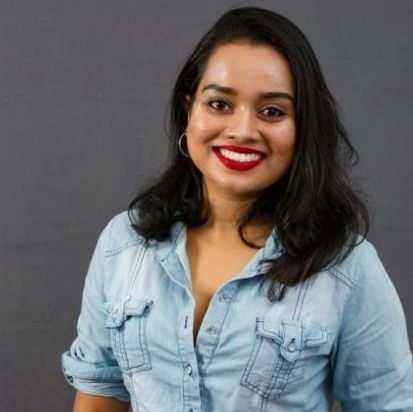 Director | Producer | Communications Manager at #advocatalk | Former Digital Editor at #cosmopolitansrilanka | Writer | Photographer