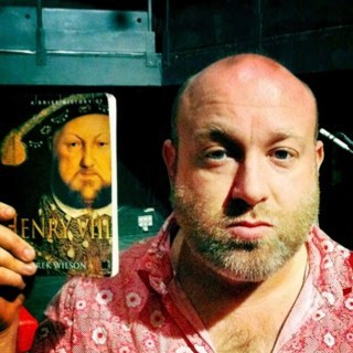 howardcoggins's profile picture. Professional look-a-like