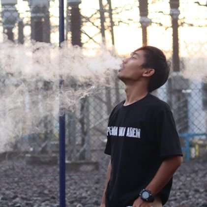 Mokhamadrizal6's profile picture. biarkan mimpimu meninggi setinggi langit, dan tetaplah bersyukur jika mimpi mu tidak sesuai ekspetasimu
biarkan takdir yang akan membawamu bahagia