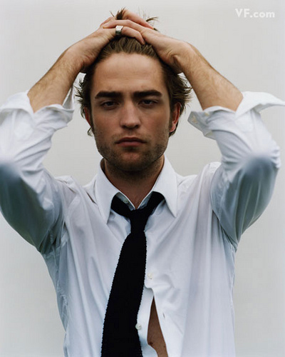 I'm Edward Cullen but you can Call me Eddie. I've got my girl @SexyBabeBella don't you sleaze balls touch her. (RP 18+)