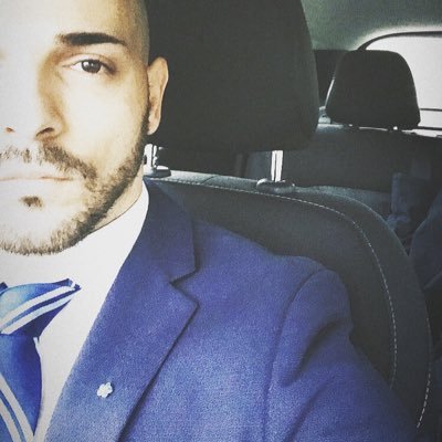 Mi definisco un uomo libero, un pensatore 💭 con la passione per la filosofia e la scrittura ✍🏻 ardentemente fiero delle mie radici, cultura e storia. 🇮🇹