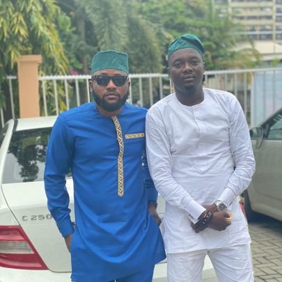 FolabiSmith's profile picture. 