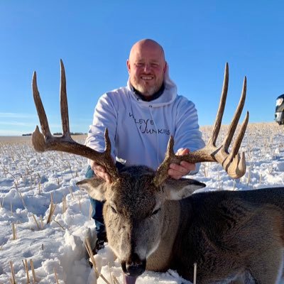 rudsy32's profile picture. 