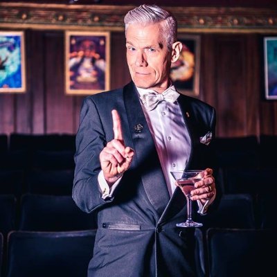 https://t.co/9zLKY8e736
🐰 Magician & Mentalist
🏰 Magic Castle Performer
🍸 The Mental Mixologist
✨ When Extravagance Is Required