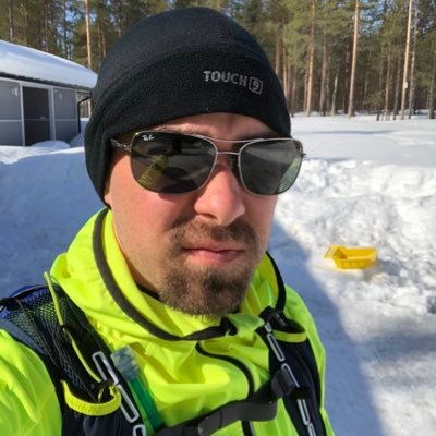 Isä ja vaimon mies. Sotilas ja tutkija. Historiaa ja luonnosta nauttimista