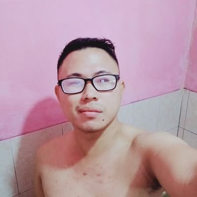 tetap tersenyum apapun yang terjadi
