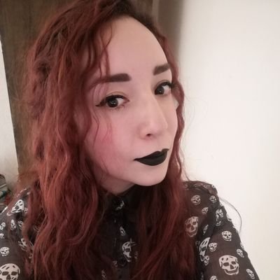 AnnyOlmedo06's profile picture. Licenciada en Ciencias y Técnicas de la  Comunicación, geek , enamorada, con una extraña curiosidad por la vida... sobretodo perfeccionista.