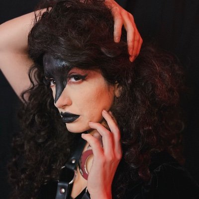 Black lives matter. they/she. Googler*. Storyteller. Podcaster. Dungeon master as 2nd full-time job. Jack of all trades, master of none. *opinions are my own!