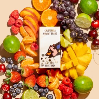 🌴 Made in CA with REAL CA Fruit 🐻 Healthier & tastier gummy bears 📦 FREE Shipping!