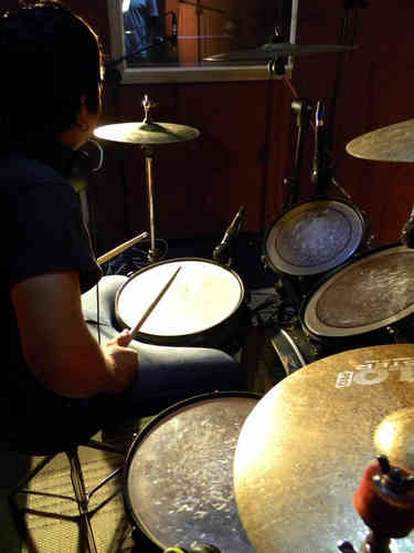 Sh@rK 

simples, alegre, inteligente 

 opS.. Só converssando pra conheçer 
 ORKUT.http://t.co/9dMGcVubej
MYSPACE: