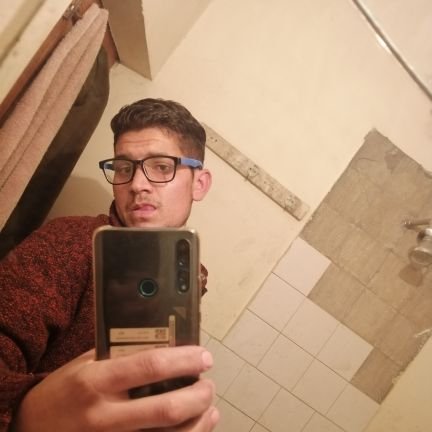 AliRehm34382145's profile picture. Life is simple