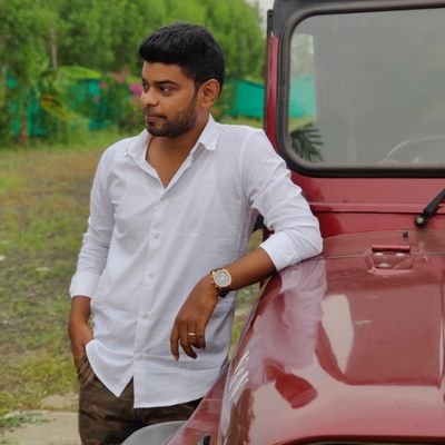 #Naku Pedda Ga Following Undo Ldo Naku Teliyadu Gani VījAý Ante Ma Vadey Aney Vallu Chala Mandi Unnaru.......