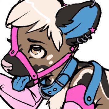 (18+) NSFW / he/him / 27 / nudes and latex stuff here! / single / bi / service top in training / rubber toy