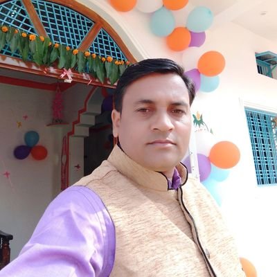 Manojde50937383's profile picture. teaching
