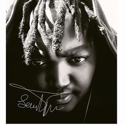 soulthembaza's profile picture. Music😭