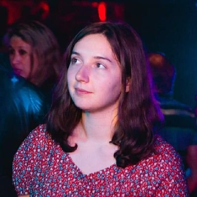 JRI 97e promo @ESJLille. Merci à @lachance_media. Passionnée par l'international 🌏