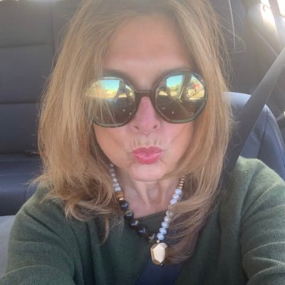 PresentLewin's profile picture. Mom/Friend/Independent Thinker/Cares about the Environment, Justice, Human & Women’s Rights.  Live in the Moment - everyone and day is Special.