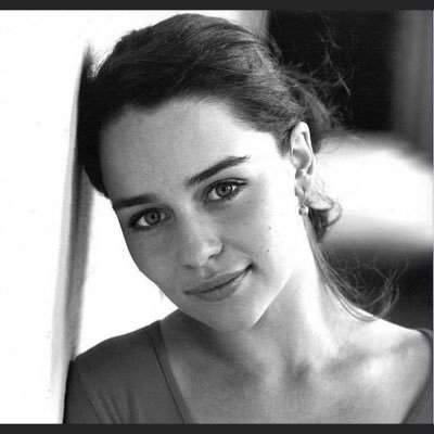 mepro83338999's profile picture. 