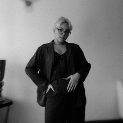 Danielaemv12's profile picture. 💜Beauty may be dangerous, but Intelligence is Lethal!💜 #truelove!🤍⁷
#Fearless!👑
#🐬