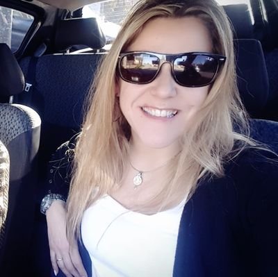 Soy de la banda loca de la ACADEMIA... Era tan pobre que no tenía mas que dinero