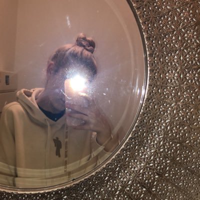 looking to be spoilt, 18+, cashapp unicornlover1987 fetish friendly hit me up 😉 snap amylindsay1016 add me up findom