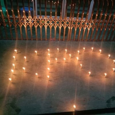 Maung97913346's profile picture. happy