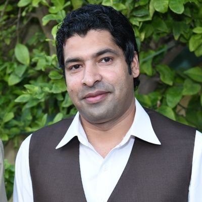 ShafiqC15087094's profile picture. ‏‏دیوبندی، شیعہ، سنی، بریلوی میں بٹ گئے
اپنے اپنے مقصدوں سے اسی لئے ہٹ گئے 
‎‎#ہاشم_فیروزآبادی