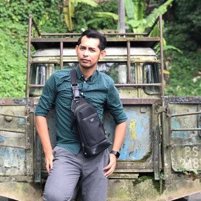 azreensaat's profile picture. 