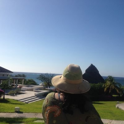 Luciaartica_'s profile picture. 