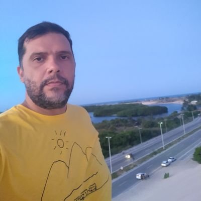 chenriquelopes's profile picture. Professor de Ciências Humanas da Unilab 
pai do Miguel
torcedor do Fortaleza 🇳🇱🦁😎
Aqui vejo (de) tudo, mas só falo de futebol.