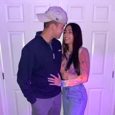 ashleymorik's profile picture. 