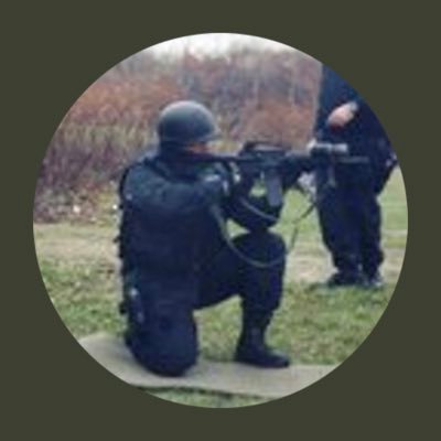 Devilschic's profile picture. .Wild life Rescuer