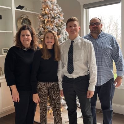 Father, Husband, High School Football Coach,Purdue Athletics. Chloe McCutcheon Basketball 🏀 & McCutcheon Soccer ⚽️ Go Mavs🤘🏻Brock Purdue University Boiler Up