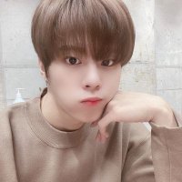 bulan 🤙🏼 (@jusjerukk) 's Twitter Profile