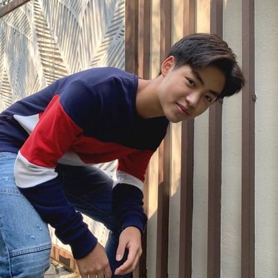 MickmetasF's profile picture. 