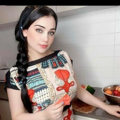 TxrIYw6p19rfLzZ's profile picture. 