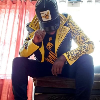 Phashionphreekz's profile picture. 