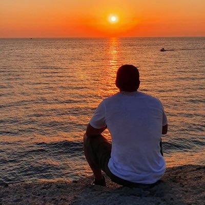 BorghesanNicola's profile picture. Senza obiettivi, sarebbe tutto una misera routine...