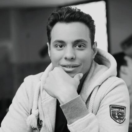 MinaEzz90465178's profile picture. 
