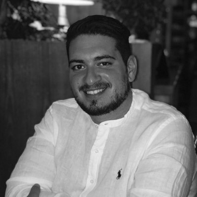 J’ai 28 ans, j’ai eu un parcours professionnel atypique. Je suis une personne créative et j’adore réfléchir à un problème et le solutionner.