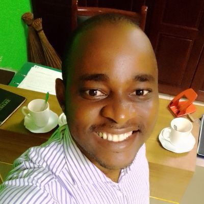 bayoibrice's profile picture. Commercial, marketeur de formation et de profession. Seul en Dieu, nous avons confiance