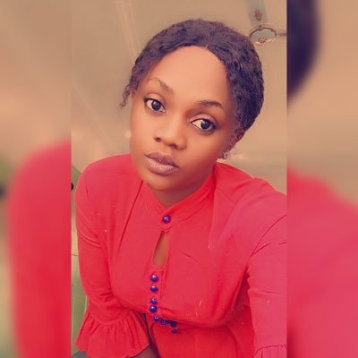 An Entrepreneur //Libra // God Lover //Allergic to Fakeness //Simple & Natural...♡♡♡